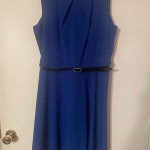 Elegant Blue Sleeveless Dress